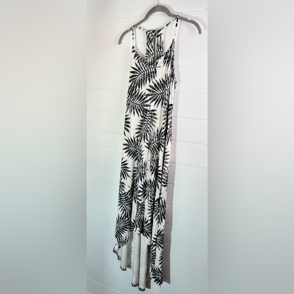 C&C California small high low dress with bra built in.  A69 - Picture 1 of 4